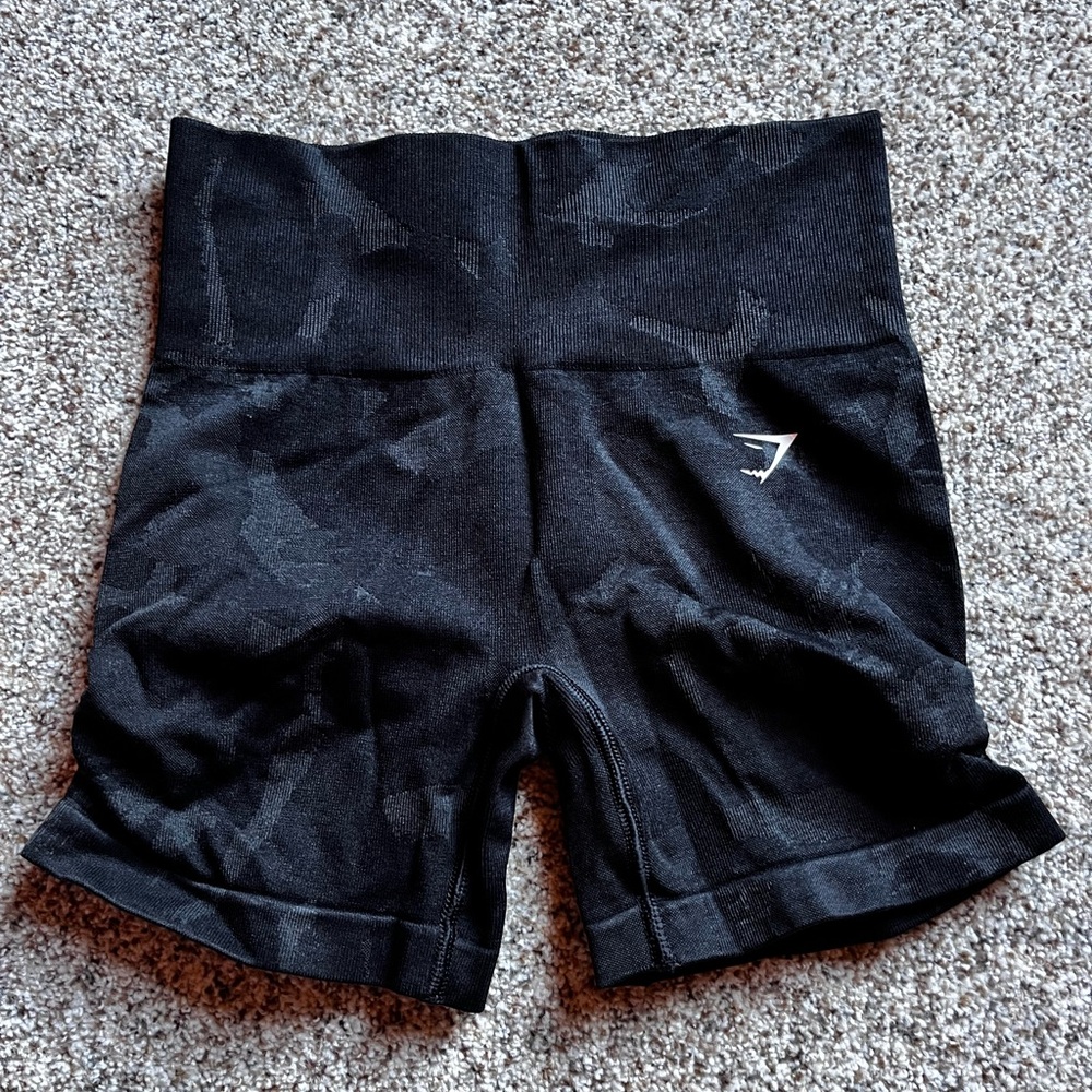 Gymshark Black Camo Women's Shorts